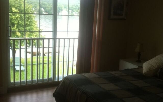 Chalet au Lac Trois-Saumons