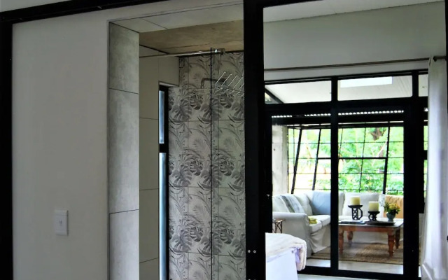 The Bright House Villa