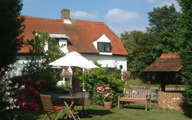 Cornfields Hotel & Restaurant
