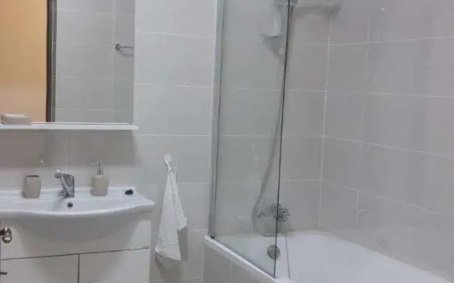Travel Homzzz Apartments