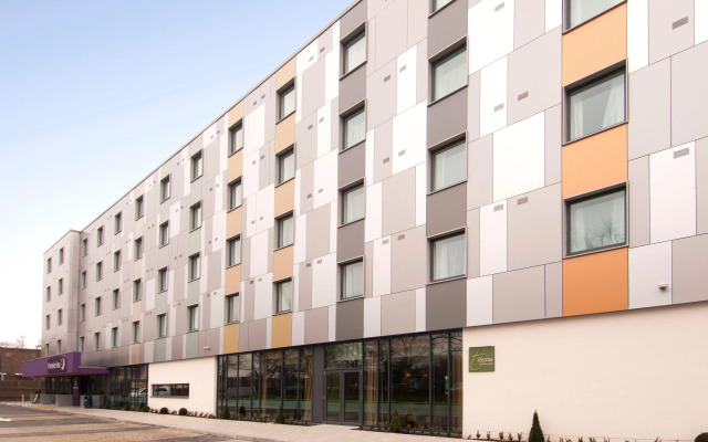 Premier Inn Heathrow Airport Terminal 5