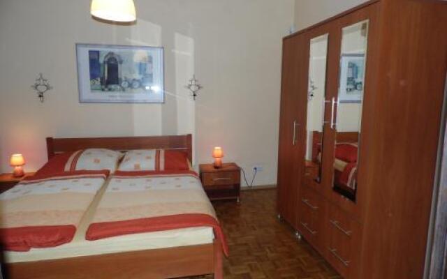 Noclegi w Bytomiu Apartamenty pod Lasem