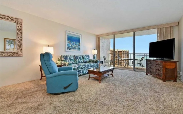 Royal Kahana 1112 by RedAwning