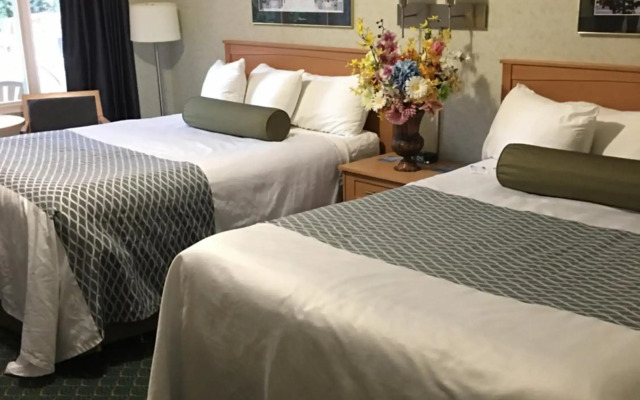 Travelodge by Wyndham Winnipeg East