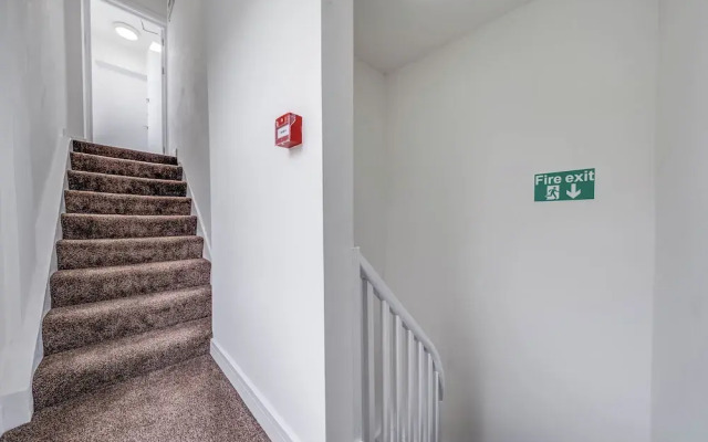 Camberwell High Spec 6-Studio Unit Block