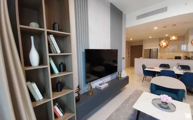 Majestic 3B Apt With Breathtaking View in Downtown