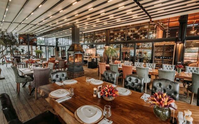 Doors Urla Hotel & Bungalows