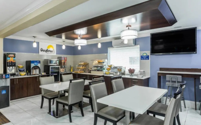 Days Inn Goose Creek