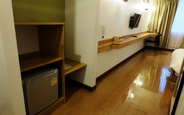 Cozy At 9 Hotel And Kitchen