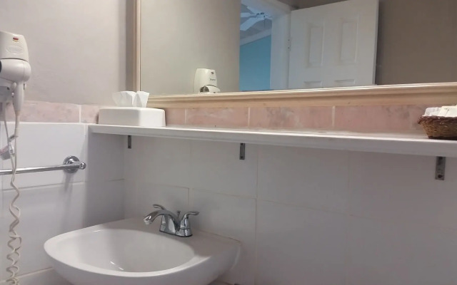 Trade Winds Hotel