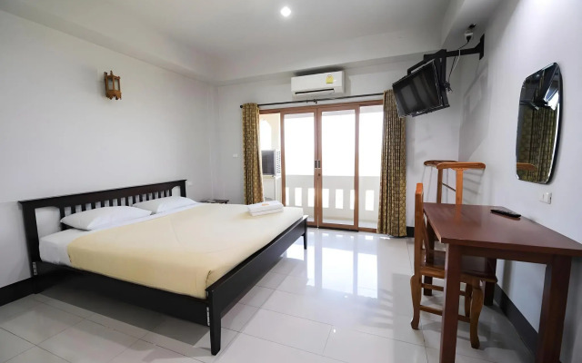 Amorn Sukhothai Hotel