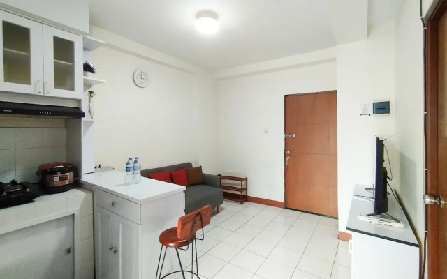 Good View 2Br Apartment At Gateway Ahmad Yani Cicadas