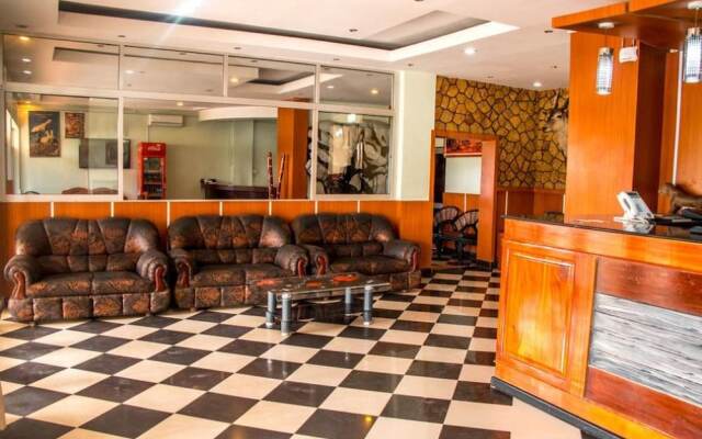 Zakinn Eland Hotel