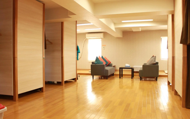 T&K Hostel Kobe Sannomiya East