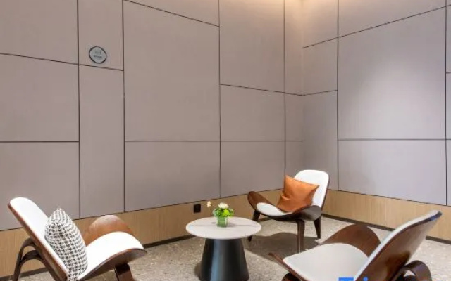 Country Inn & Suites by Radisson，Dongguan Wanjiang Shimei Tea Market Hotel – Guest Rooms – Dongguan