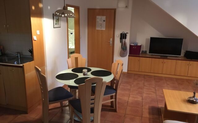 J-Max apartments and glamping houses