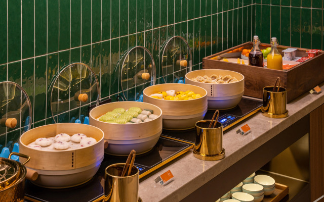 Orange Hotel (Shenzhen Futian Convention and Exhibition Center)