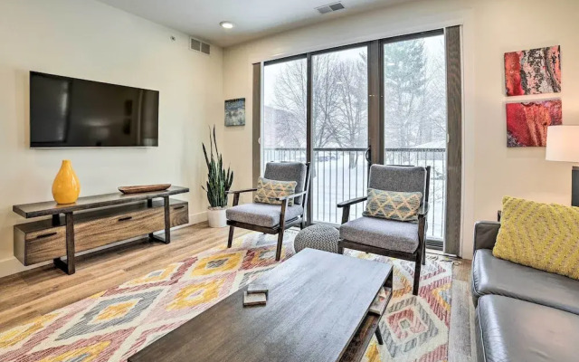 Traverse City Condo: Half Mi to Front Street!