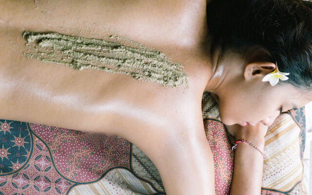 d’Nusa Beach Club and Resort