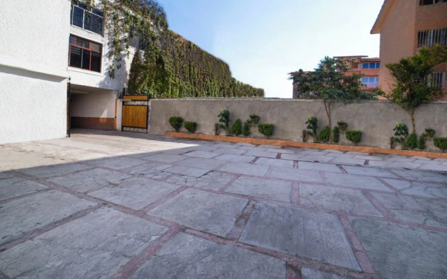 Capital O Hotel Diez