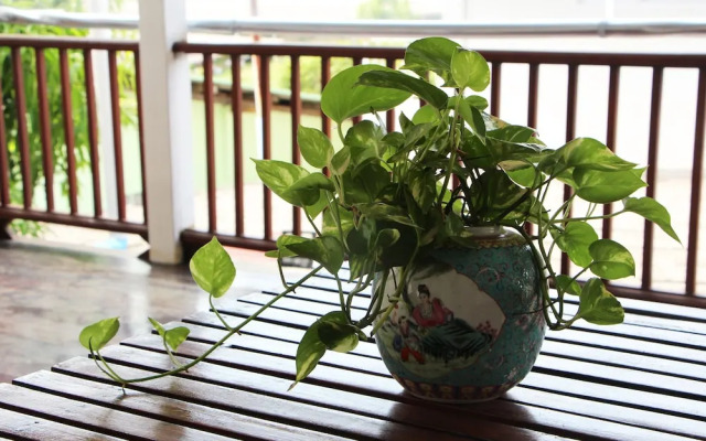 Room-baan Khunphiphit Homestay