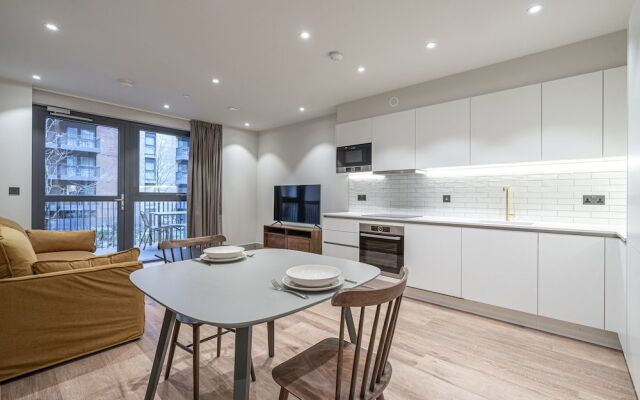 Smart North London Apartment
