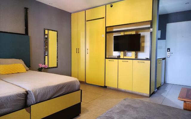 Amdar Hotel & Hostel