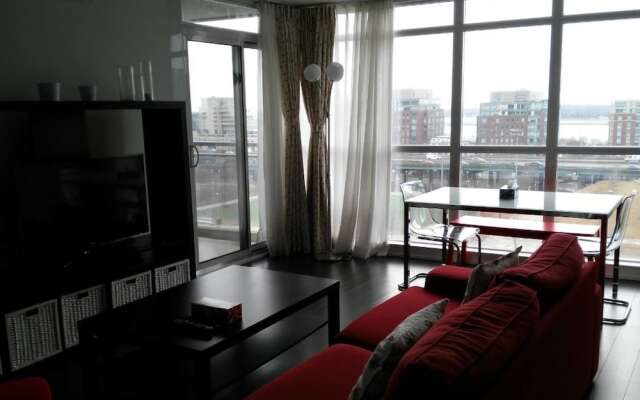 WaterFront Condo offered by Short Term Stays