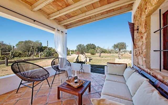 Secluded Farmhouse in Llucmajor With Terrace