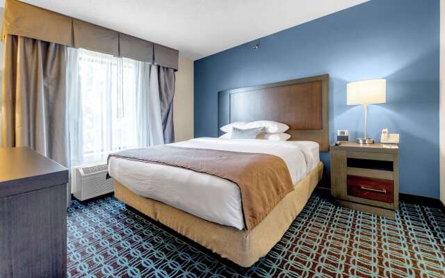 Wingate by Wyndham Chicago Schaumburg