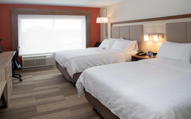 Holiday Inn Express And Suites Marion by IHG