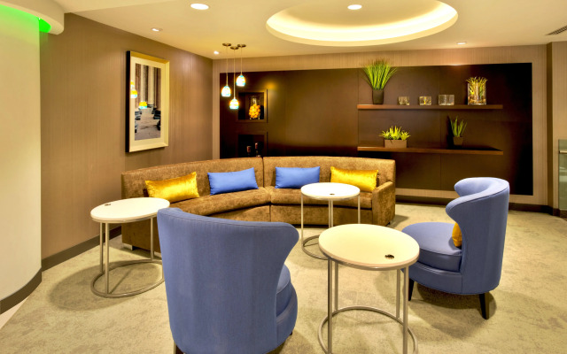 Crowne Plaza Kitchener-Waterloo by IHG