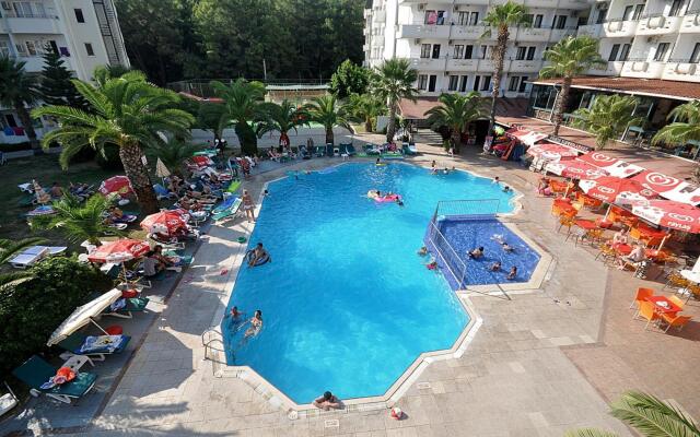 Pineta Club Hotel - All Inclusive