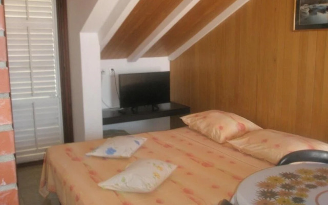 Damir - 80 m From Beach - A2