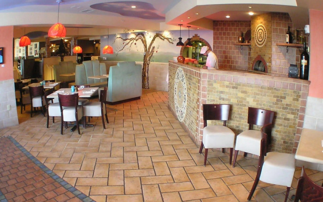 Senator Inn & Spa