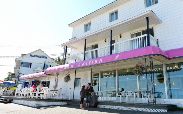 Motels Chalets Flots-Bleus