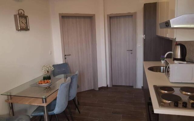 Apartmani Luce i Miho