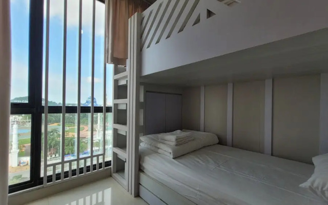 Palam Mansion at One Residence Apartment