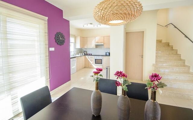 Oceanview Luxury Villa 012