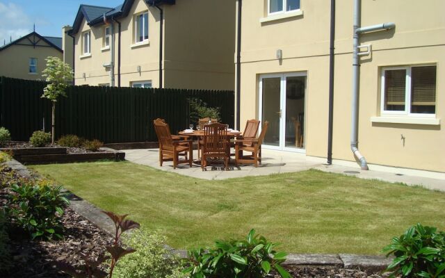 Ardmullen 4 bed Walnut