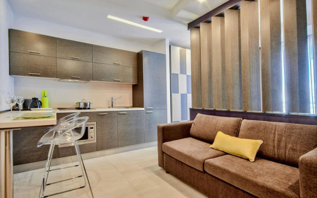 Jules Suites