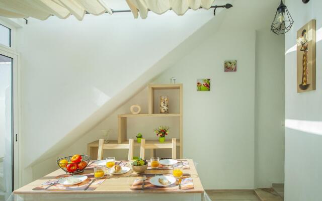 A46 - Oliveira Downtown Apartment