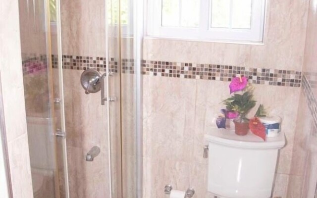 The Hamilton's Nature Villa