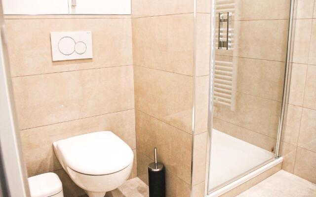 Grand T1 Moderne Jardin près de CDG