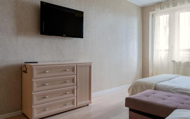 Апартаменты на проспекте Королева 7