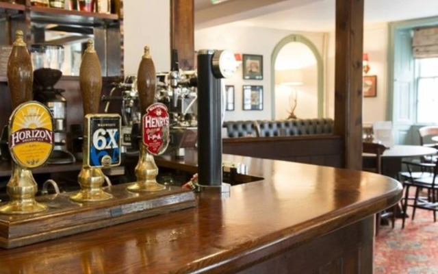 The Kings Arms Hotel - Inn