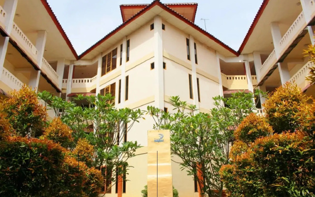 Wisma Makara Suite