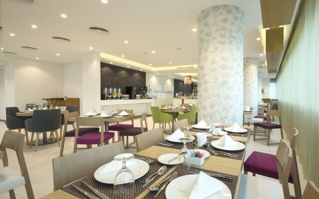 ibis Styles Manama Diplomatic Area