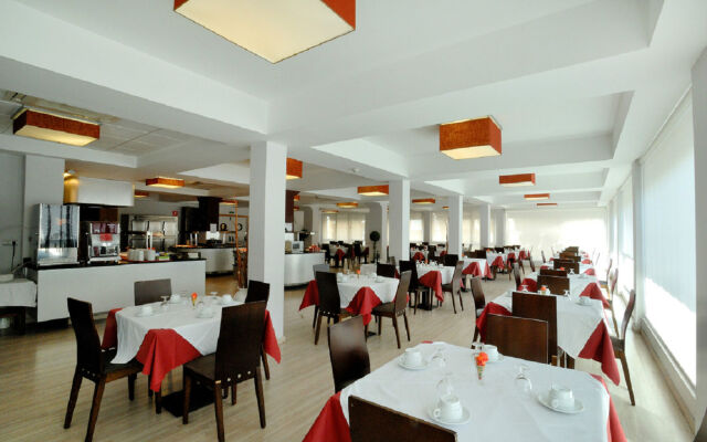 Evenia President Hotel