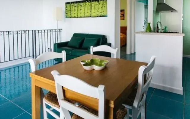 Borgo Giallonardo Residence